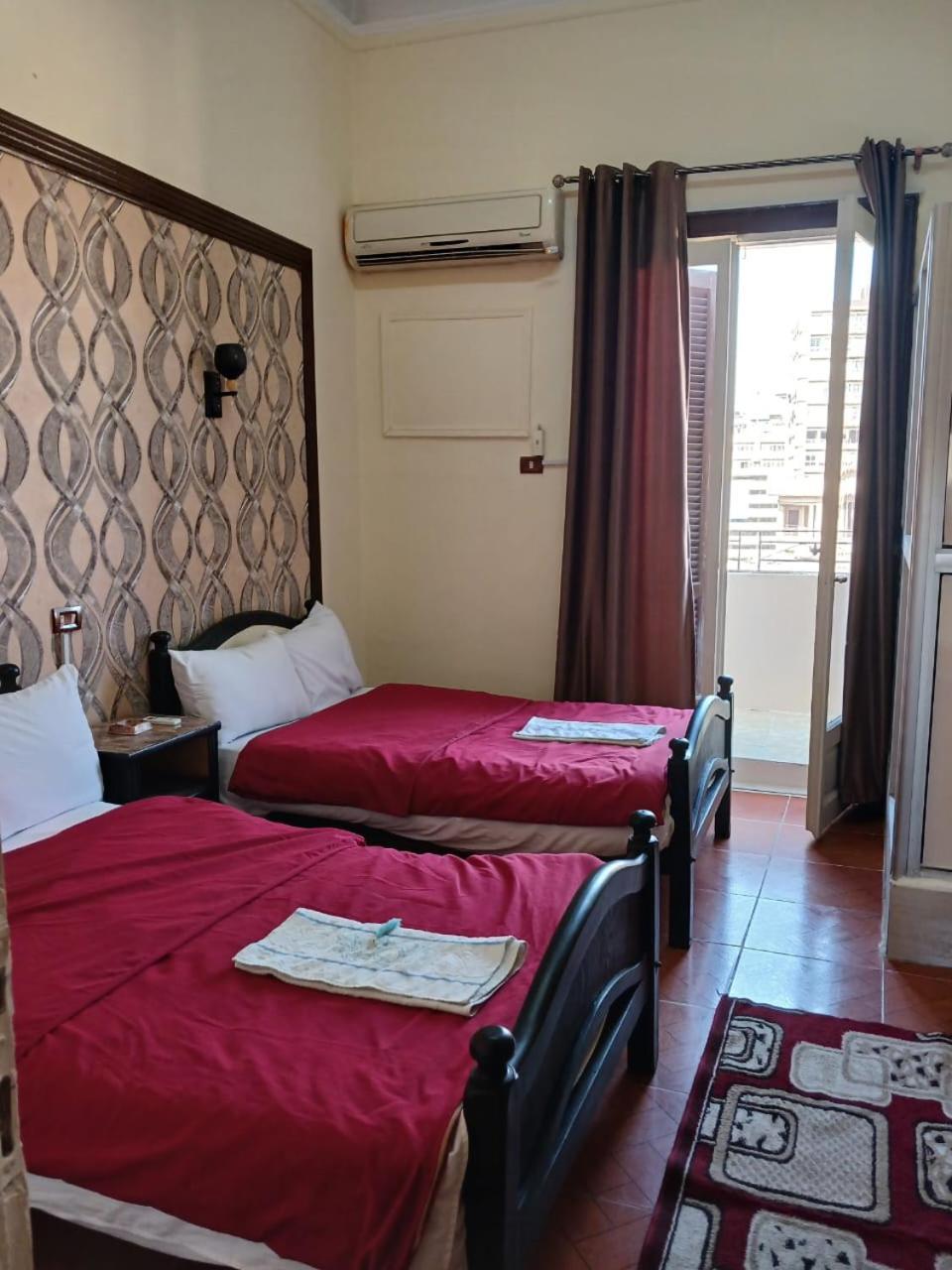 New Palace Hotel Cairo Exterior photo