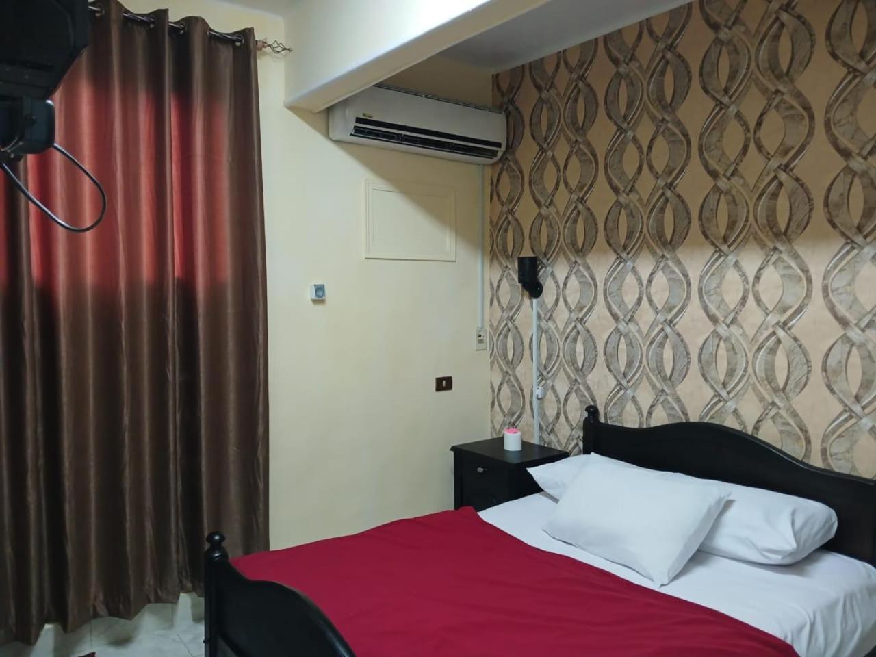 New Palace Hotel Cairo Exterior photo