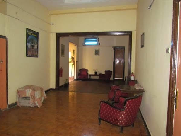 New Palace Hotel Cairo Exterior photo